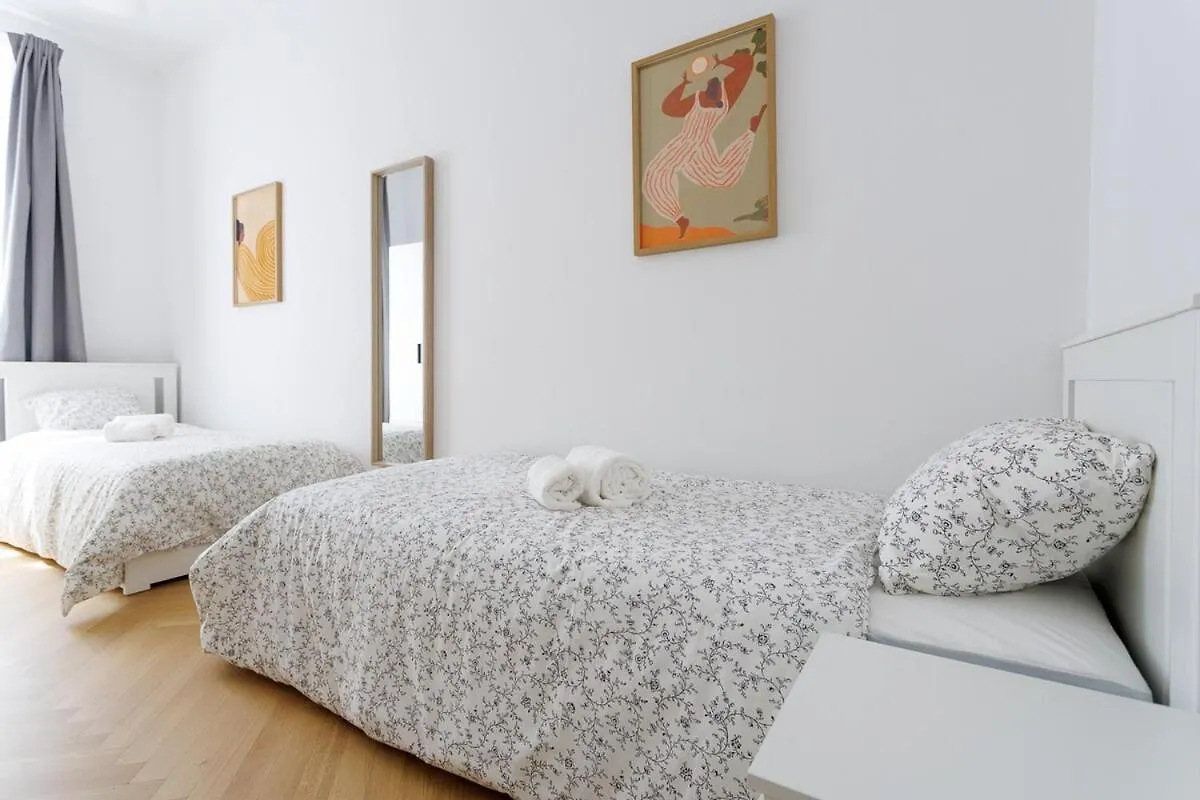 Central Stylish Apartment Near Opera Vienna 0*,  Austria