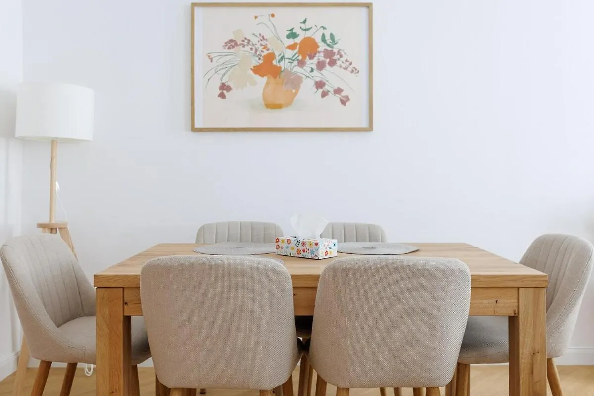 Central Stylish Apartment Near Opera Vienna