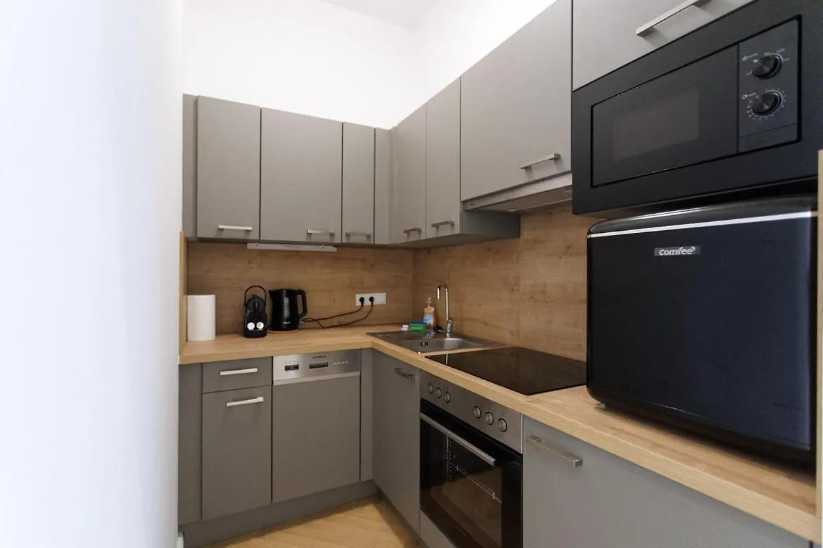 Central Stylish Apartment Near Opera Vienna