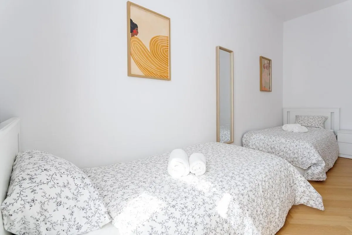 Central Stylish Apartment Near Opera Vienna