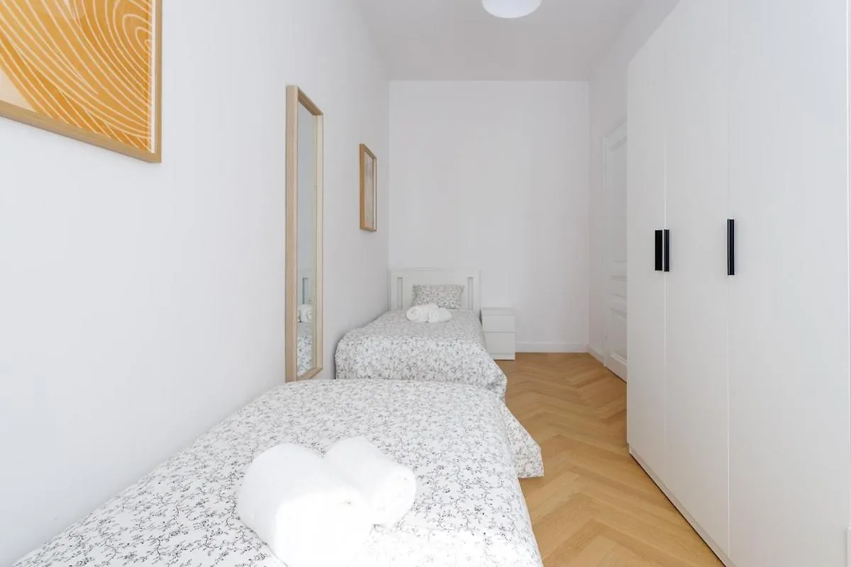 Central Stylish Apartment Near Opera Vienna
